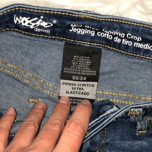 Missimo Stretch Distressed Crop Jeans